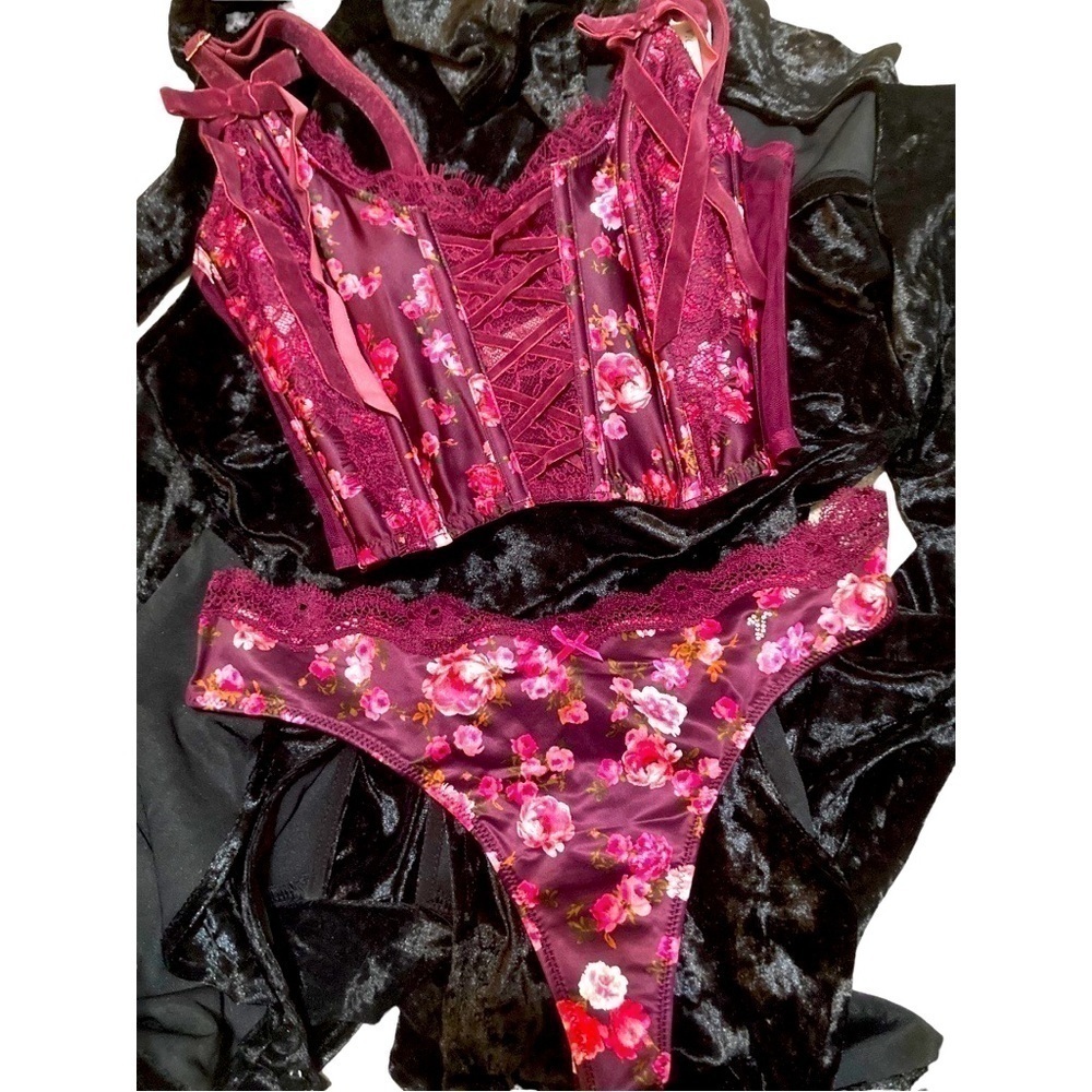DREAM ANGELS Unlined Lace-Up Corset Top Peony Trellis Small + Matching P…